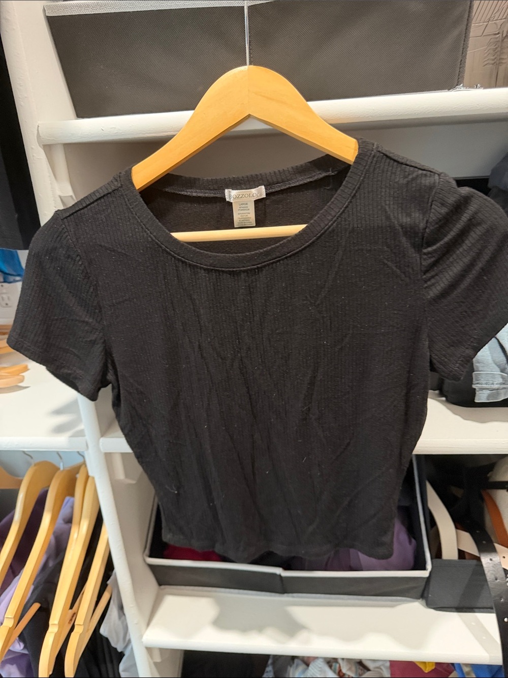 Bozzolo Black Ribbed Short Sleeve Crop Top